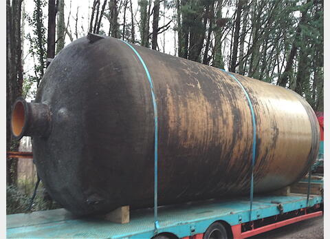 Cuve Polyester de 454 hls - Cylindrique verticale fond plat