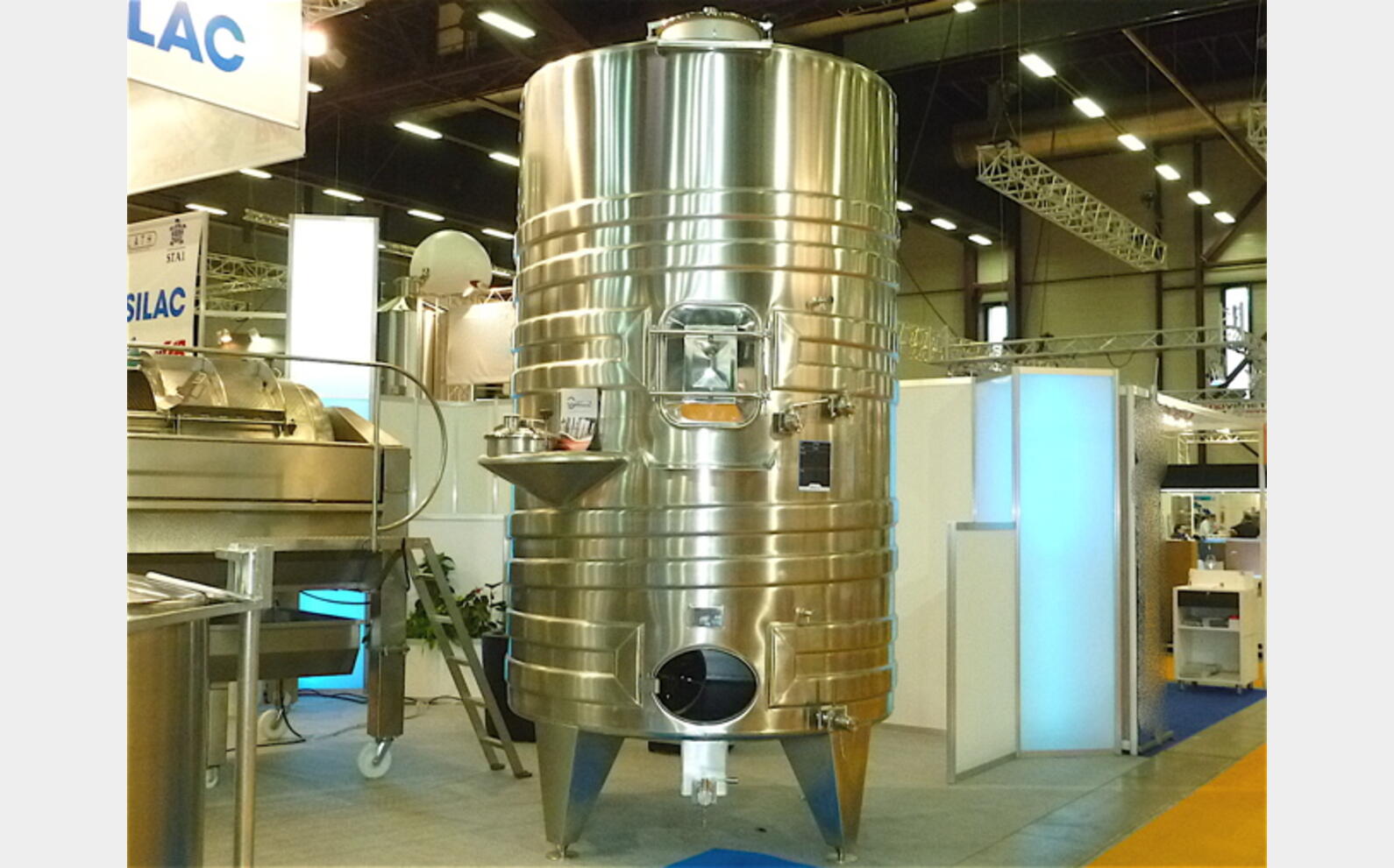 Cuve INOX compartiment&eacute;e MATERIEL NEUF