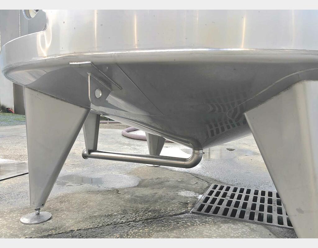 Cuve inox 316L - Stockage - Fond conique incliné