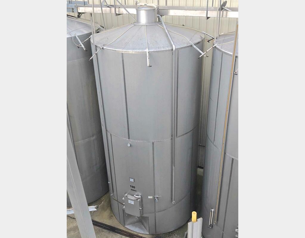 Cuve de stockage inox 304 - Volume : 500 hectos (50000 litres)