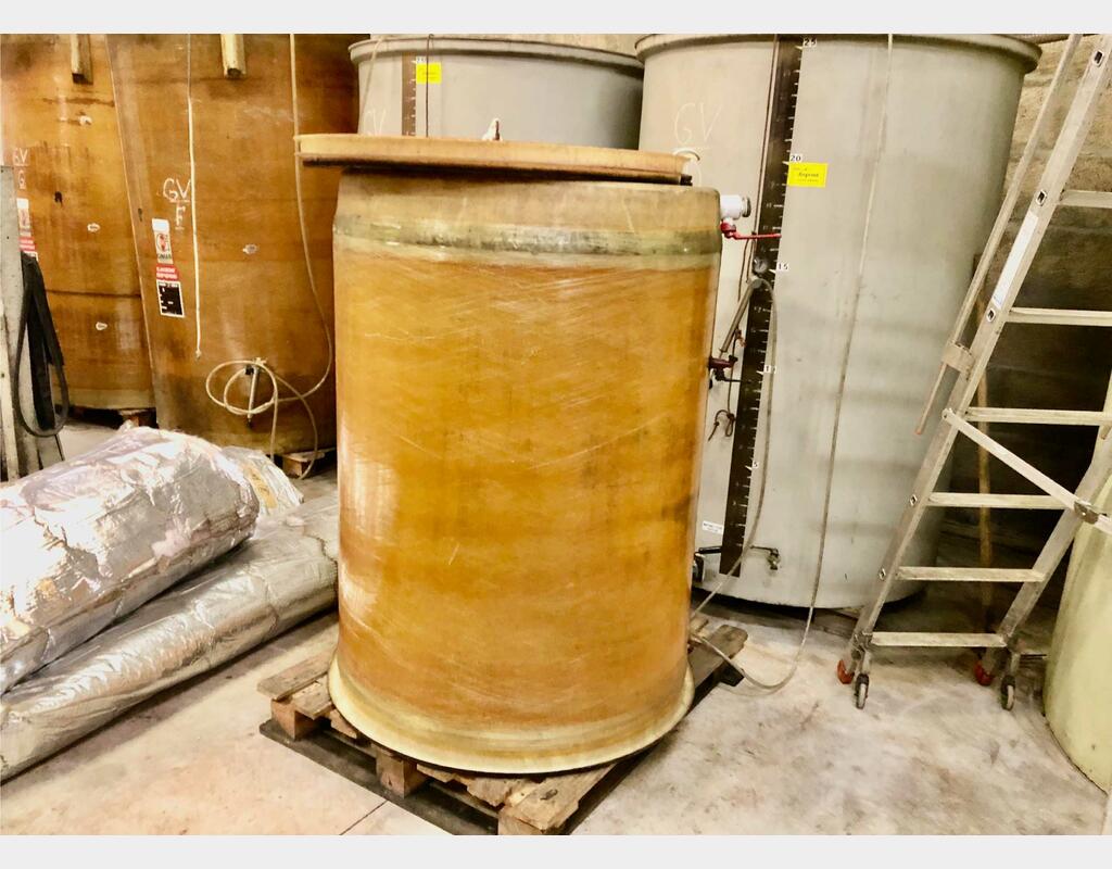 Fiberglass tank