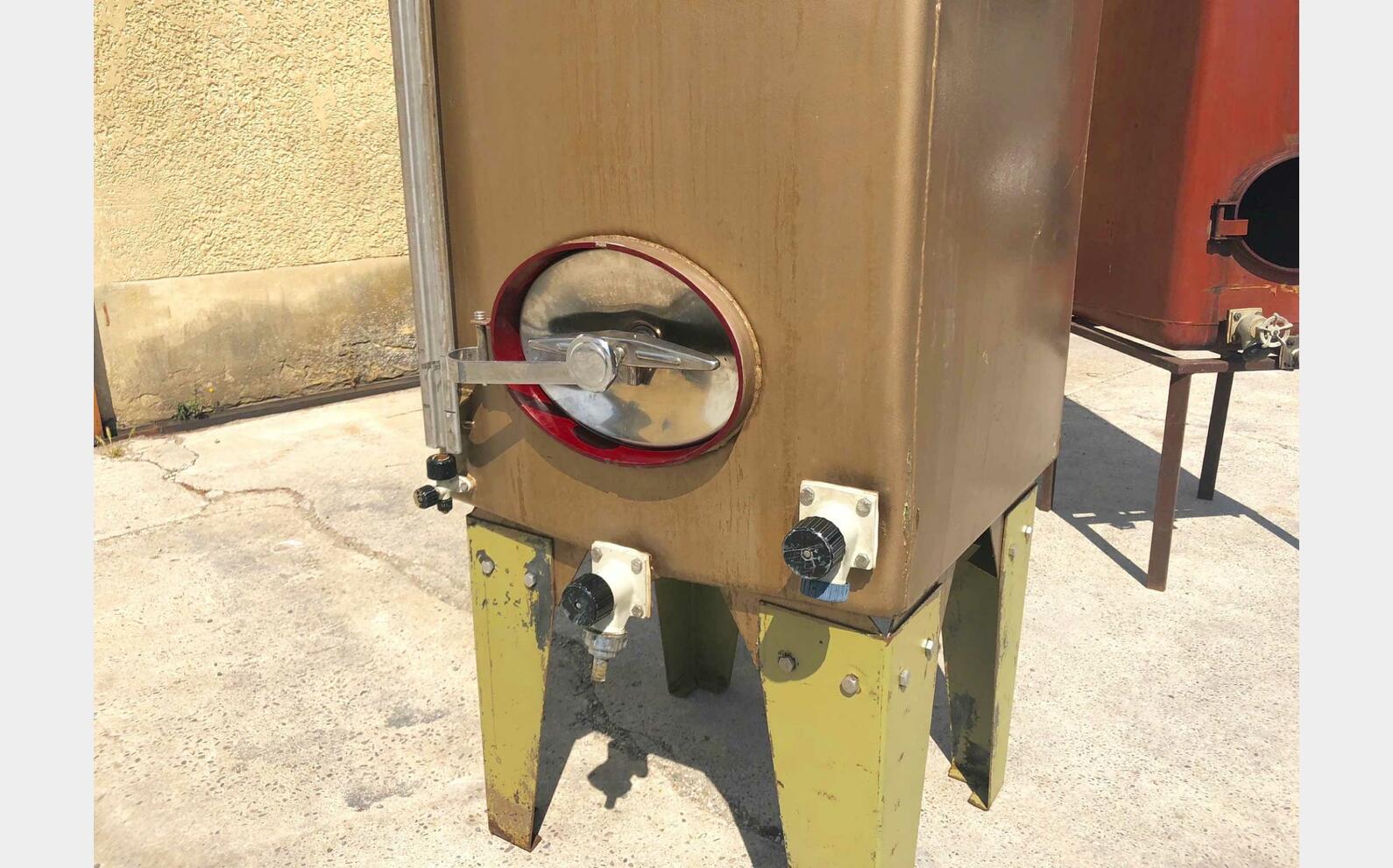 Cuve stockage acier