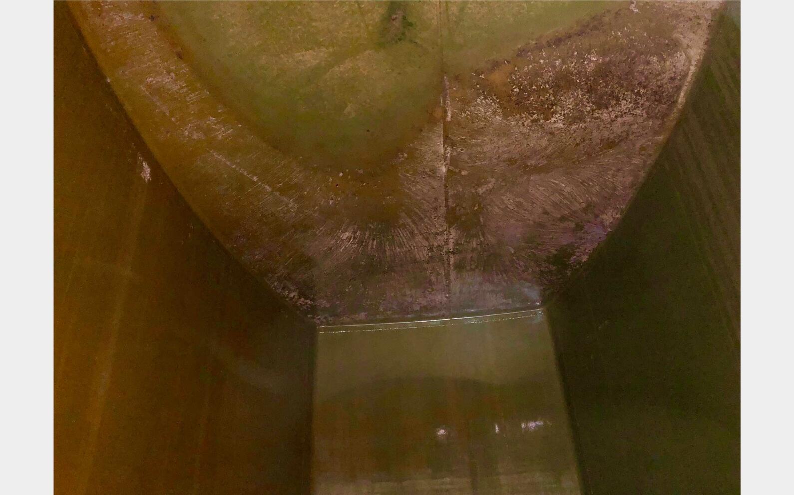 Cuve acier &eacute;maill&eacute; 210 hls