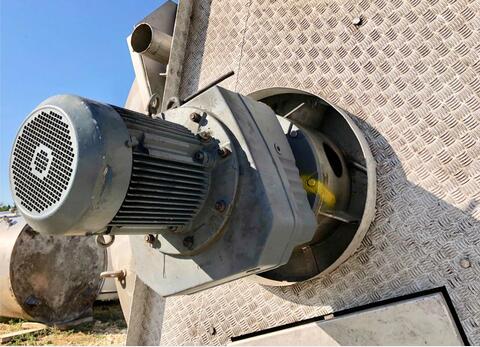 Cuve de m&eacute;lange inox 540 HL (54 000 litres) LABBE