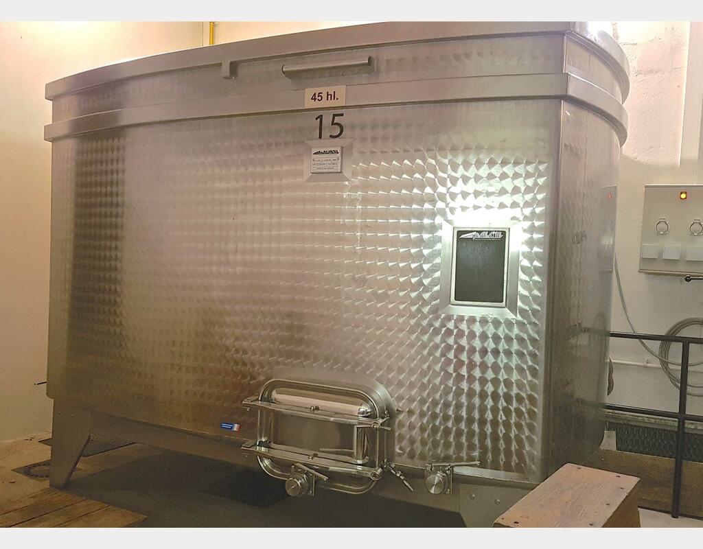 Cuve inox 90 hls de vinification Marque : GIROUX