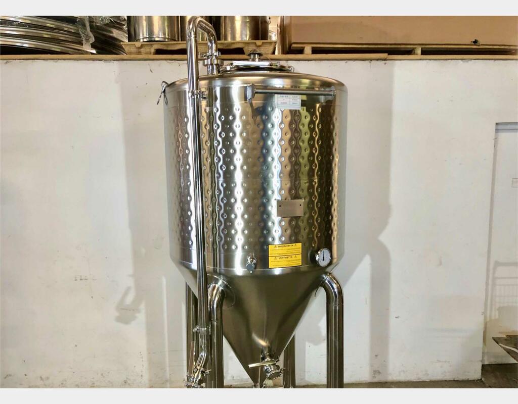 304 stainless steel tank - Cylindro-conical - Closed - On feet - 10/22-2