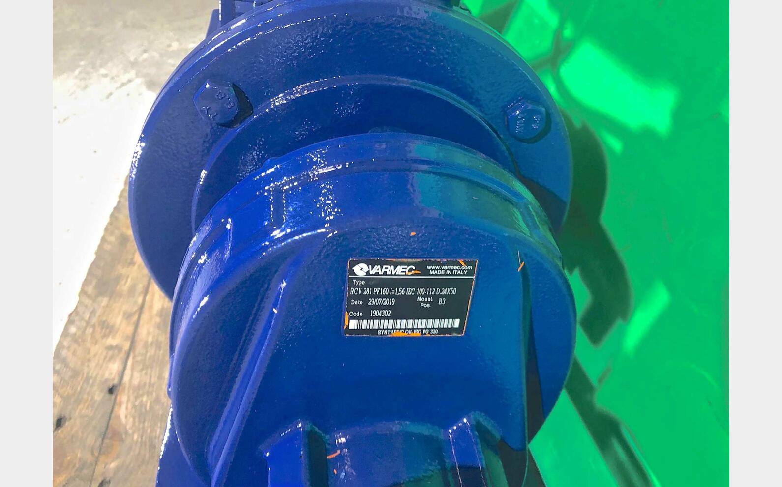 Stainless steel impeller pump 220 HL/h (22,000 litres/hour) SCHNEIDER