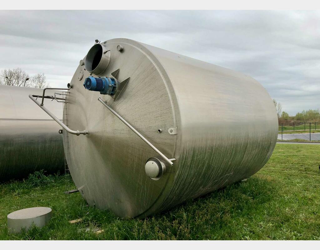 Insulated stainless steel mixing tank - Storage