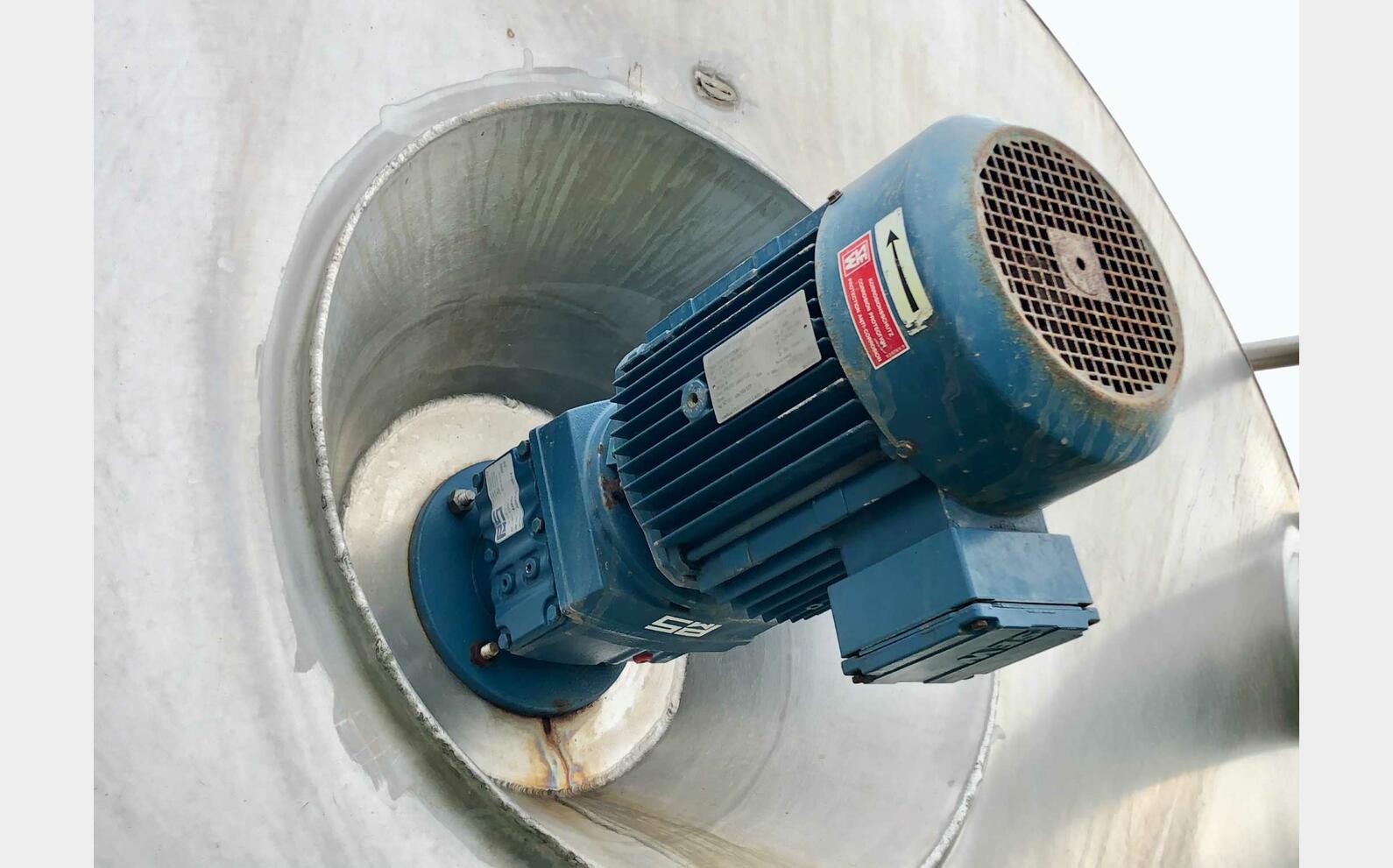 Cuve inox - Agit&eacute;e / Isol&eacute;e 300 HL (30 000 litres) ALFA LAVAL