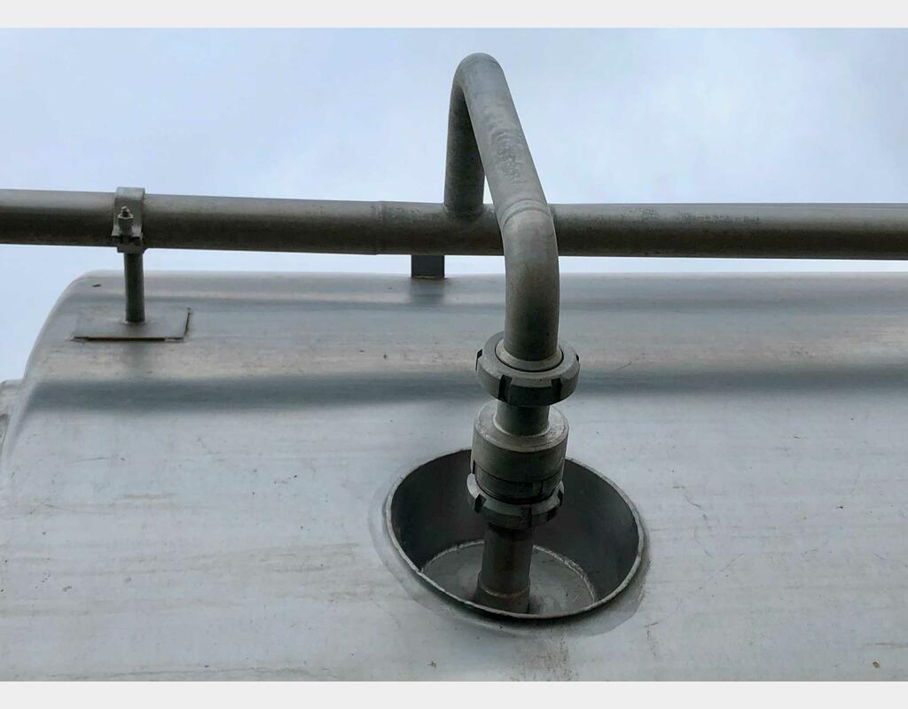 Insulated stainless steel tank - Storage