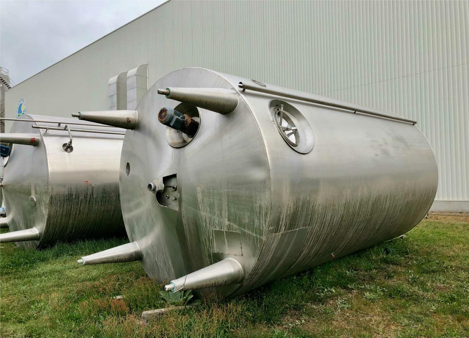Insulated stainless steel tank - Storage