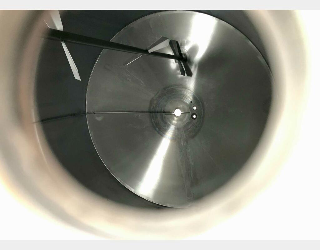 Insulated stainless steel mixing tank - Storage