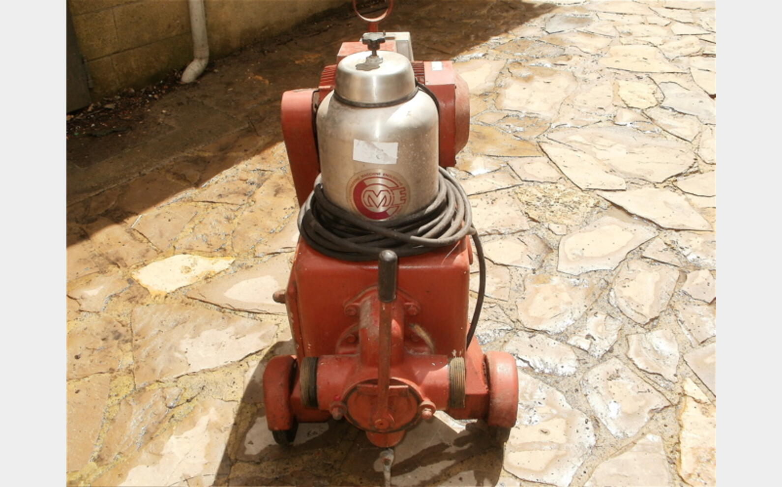 Pompe &agrave; piston - Mod&egrave;le E200