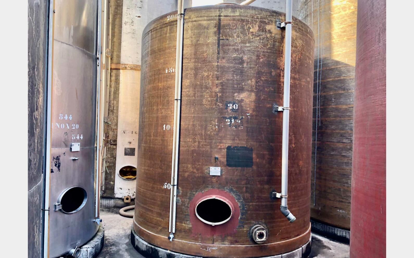 Fiberglass tank 219 HL (21 900 litres)