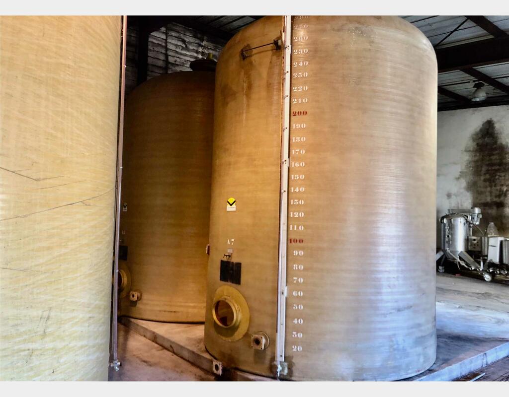 Fiberglass tank 306 HL (30 600 liters)