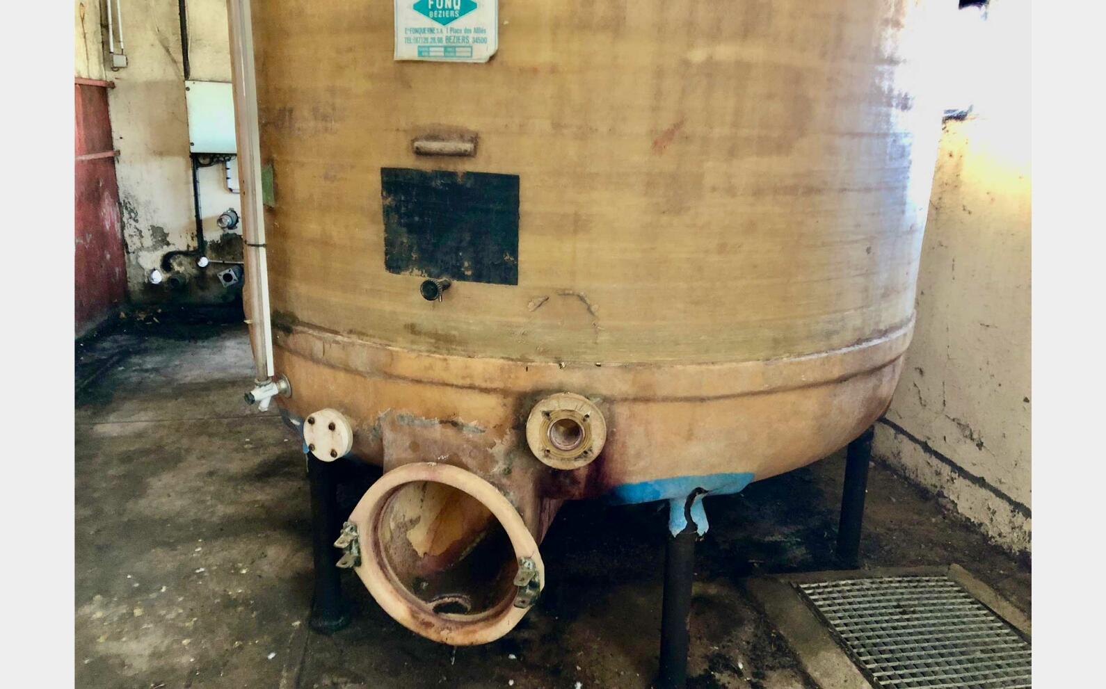 Fiberglass tank 155 HL (15 500 liters)