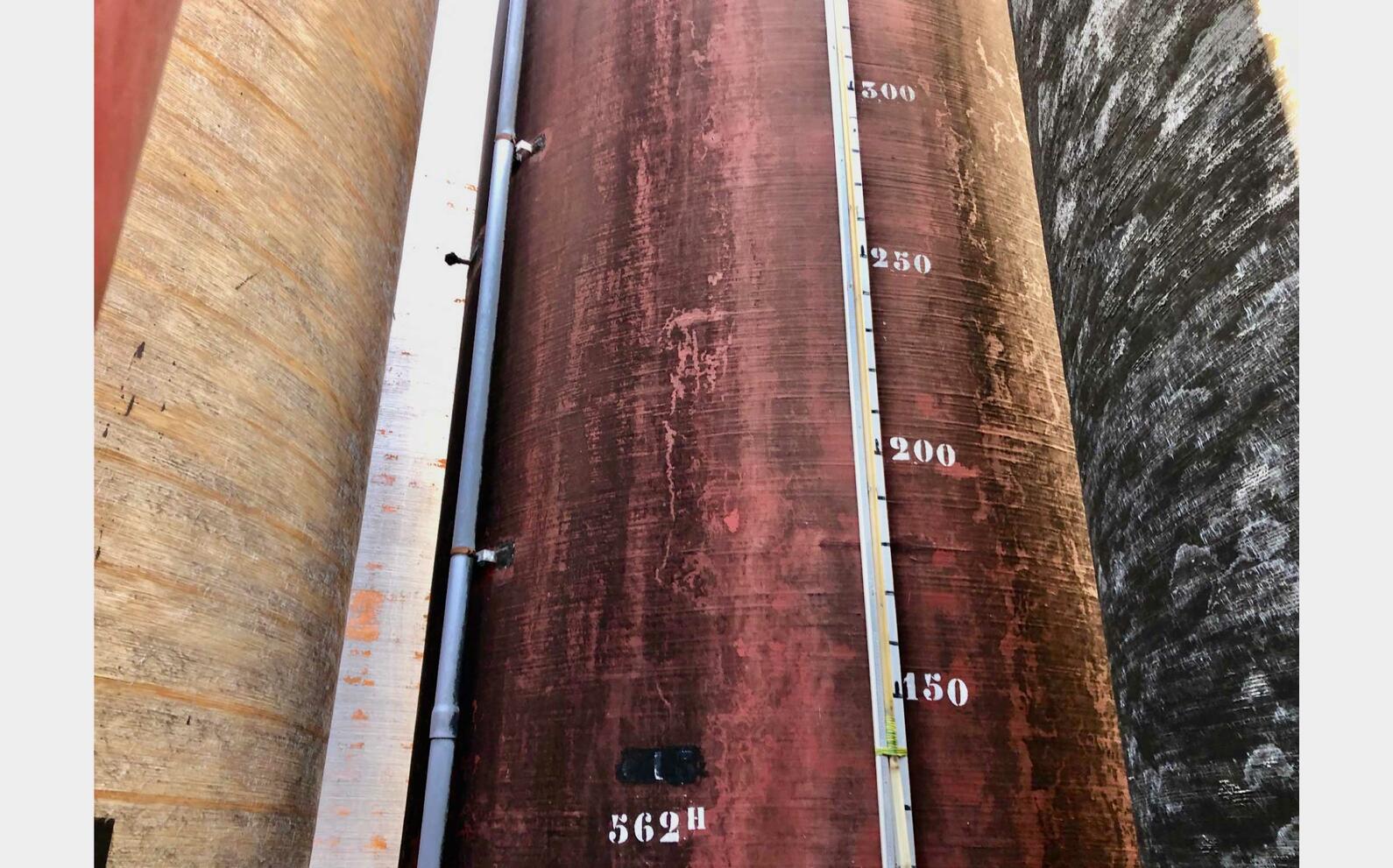 Fiberglass tank 562 HL (56 200 litres)