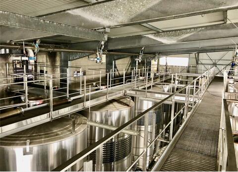 Cuve inox - Compartiment&eacute;e 700 HL (70 000 litres) MARTINEZ SOLE
