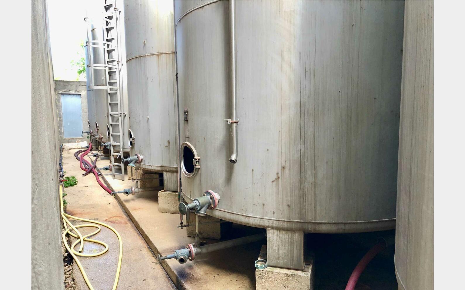 Coated steel tank - On legs 720 HL (72 000 liters)