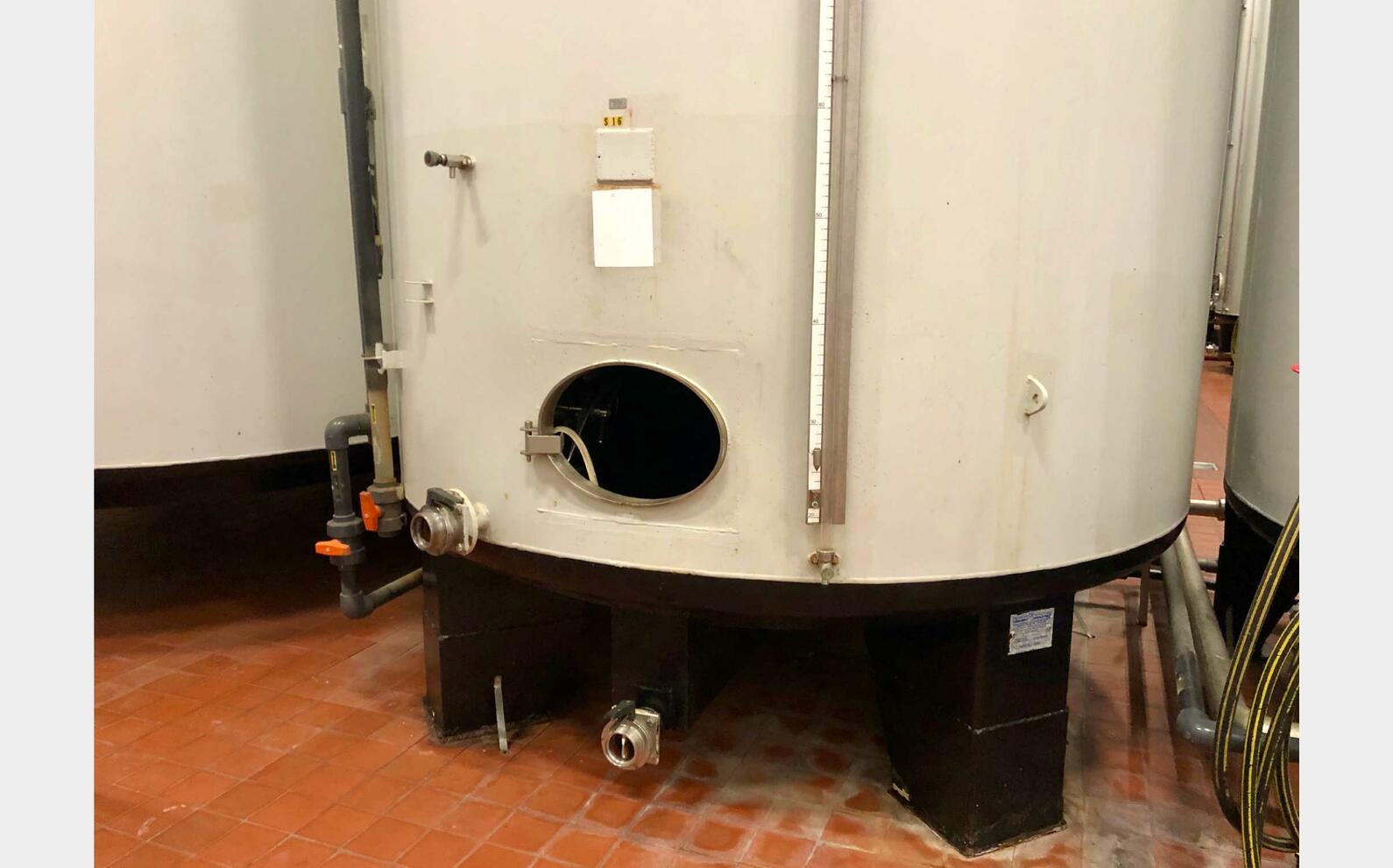 Epoxy steel tank 244 HL (24 400 liters) BRAUTHITE