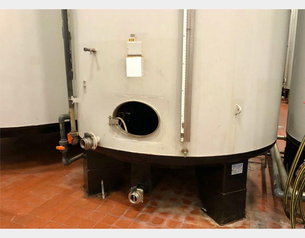 Epoxy steel tank