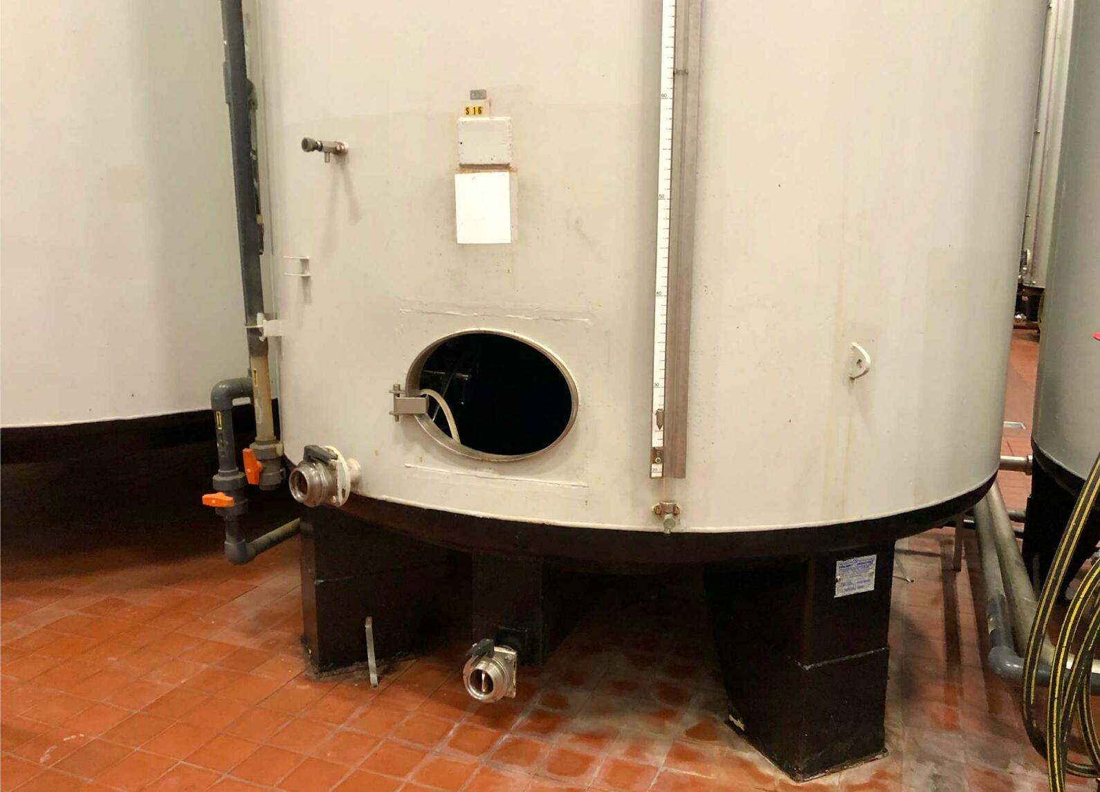 Epoxy steel tank