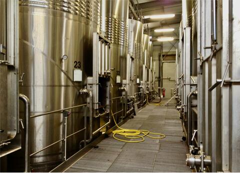 Cuve inox - Compartiment&eacute;e 719 HL (71 900 litres) MARTINEZ SOLE