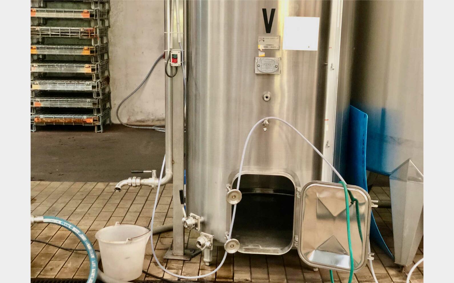 Cuve inox - Stockage 23 HL (2 300 litres) PIERRE GUERIN