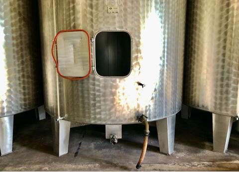 Cuve inox - Sur pieds 150 HL (150 00 litres) LAGOUARDE