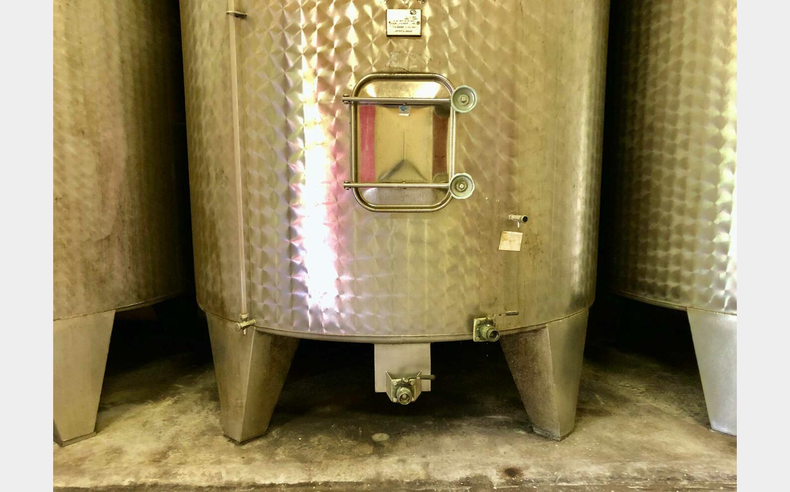 Cuve inox - Sur pieds 200 HL (20 000 litres) LAGOUARDE