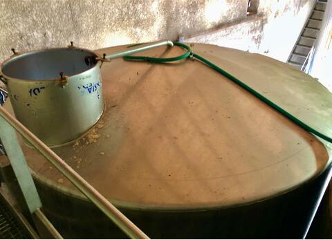 Stainless steel tank - On feet 150 HL (15 000 liters) LAGOUARDE