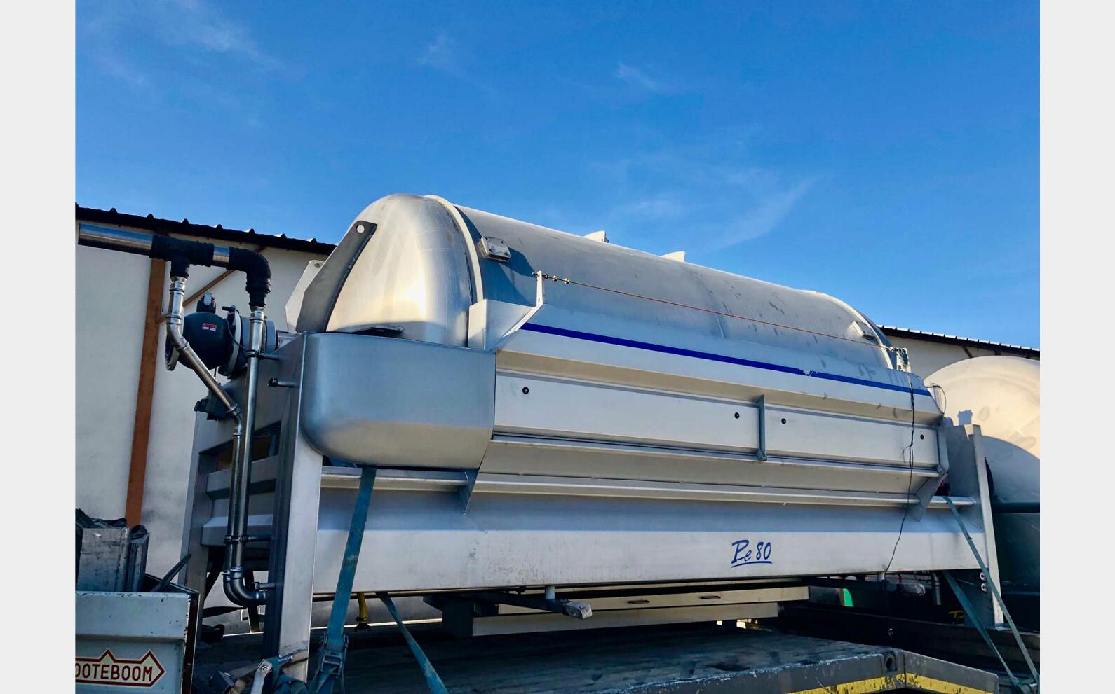 Pressoir pneumatique - PE 80 80 HL (8 000 litres) PERA