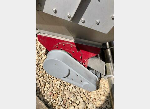 Evacuation auger
