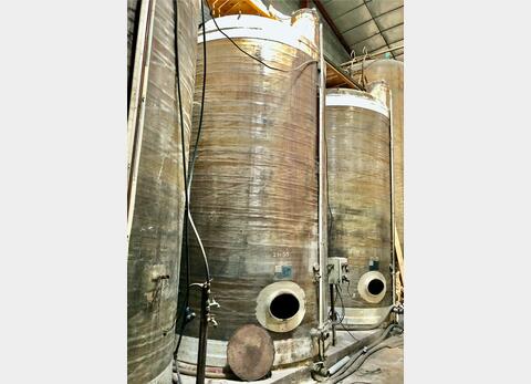 Fiberglass tank - Closed