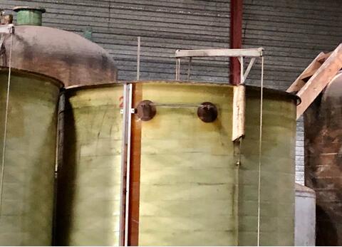 Fiberglass tank - Floating cap