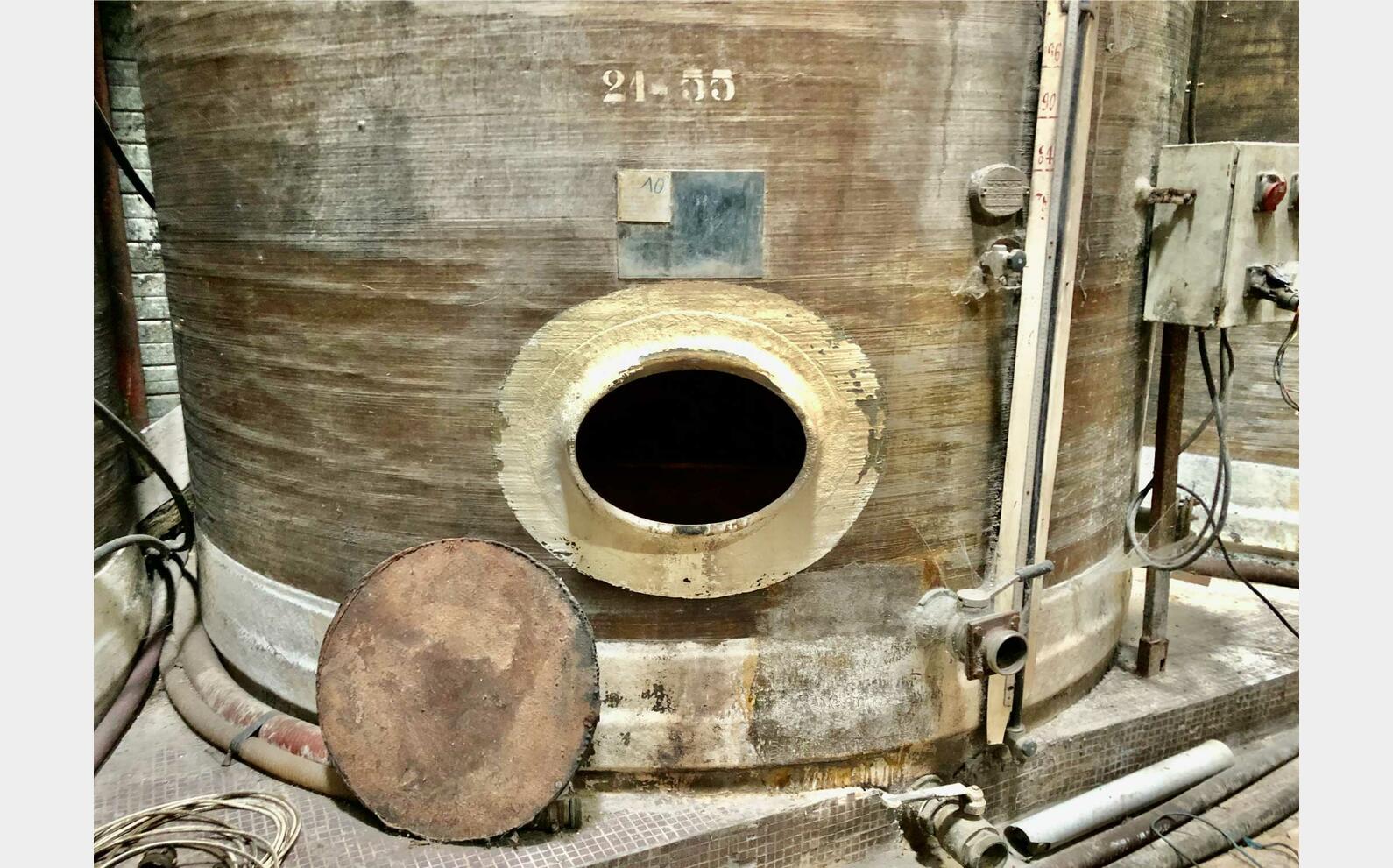 Fiber tank - Closed 330 HL (33 000 litres)