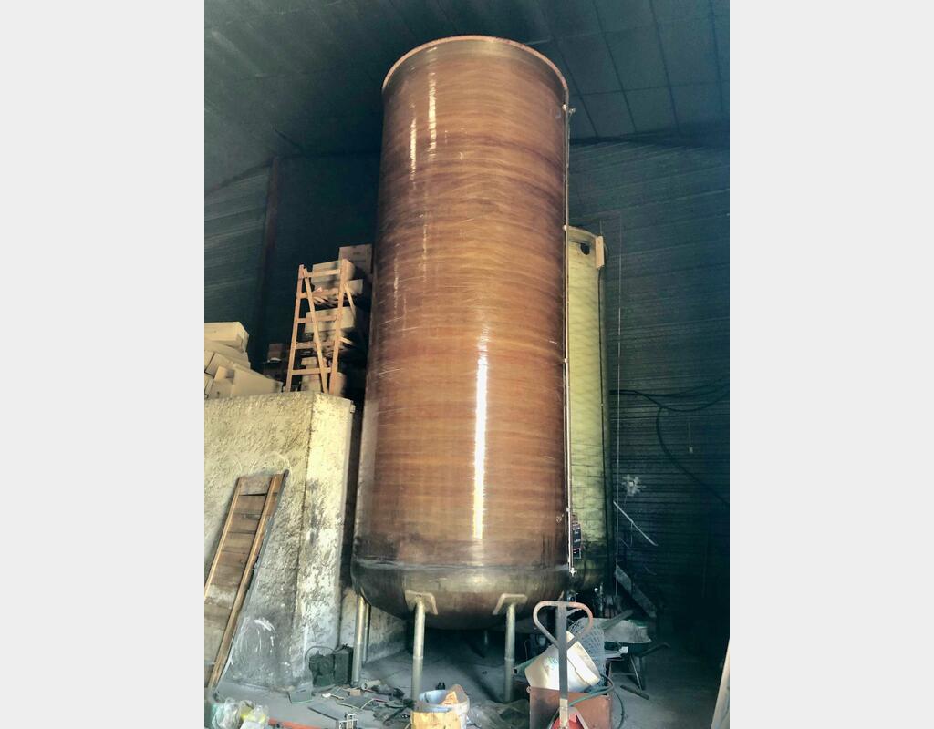 Fiberglass tank - Floating cap