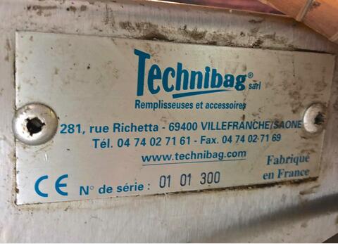 Machine &agrave; remplir les BAG