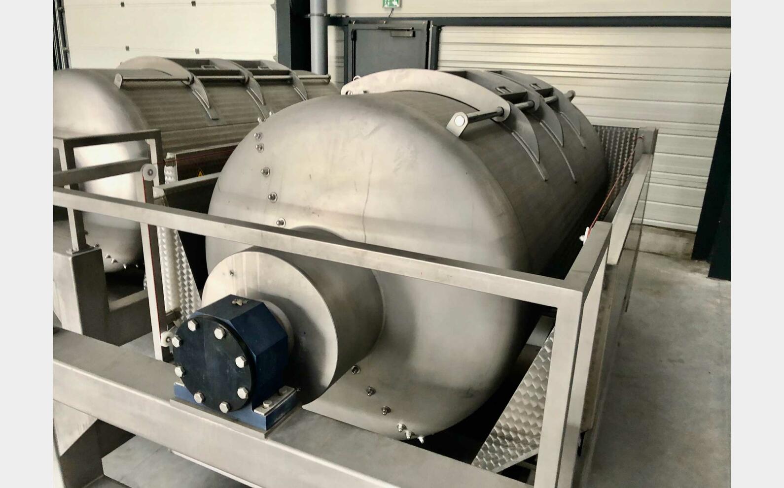 Pressoir - Cage ouverte 25 HL (2 500 litres) SUTTER