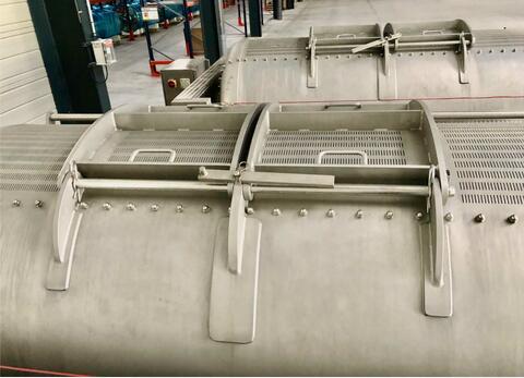 Pressoir - Cage ouverte 25 HL (2 500 litres) SUTTER