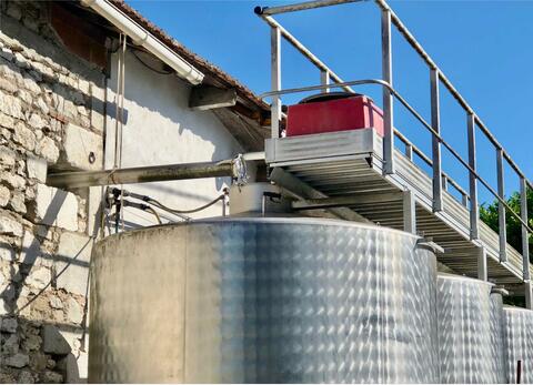 Cuve inox - Sur pieds 120 HL (12 000 litres) LAGOUARDE