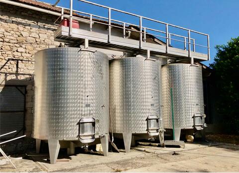 Cuve inox - Sur pieds 120 HL (12 000 litres) LAGOUARDE