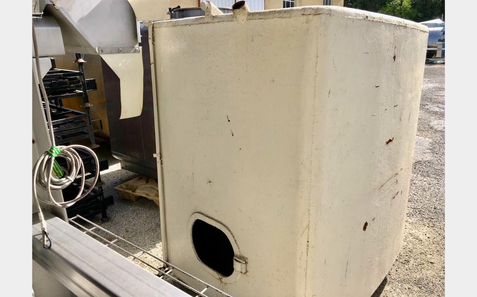Cuve acier rev&ecirc;tu 26 HL (2600 litres)