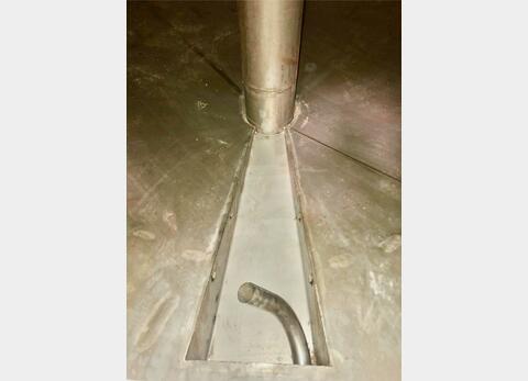 Stainless steel tank - On legs 158 HL (15 800 liters) RURALINOX