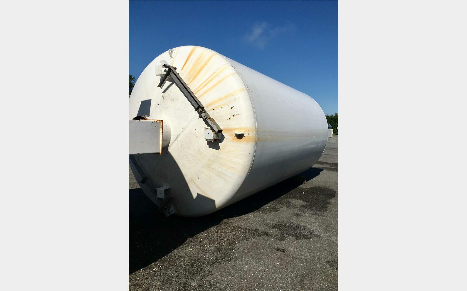 Steel tank - Closed 395 HL (39,500 liters)