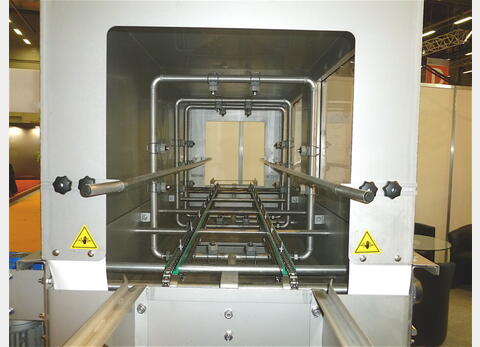 Tunnel de lavage de caisse MATERIEL NEUF Mod&egrave;le : TLC