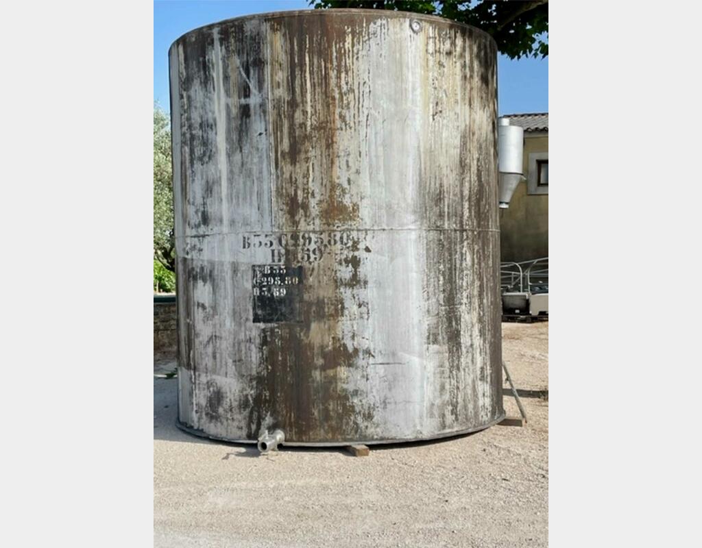 Cuve inox - Fond plat 300 HL (30 000 litres)