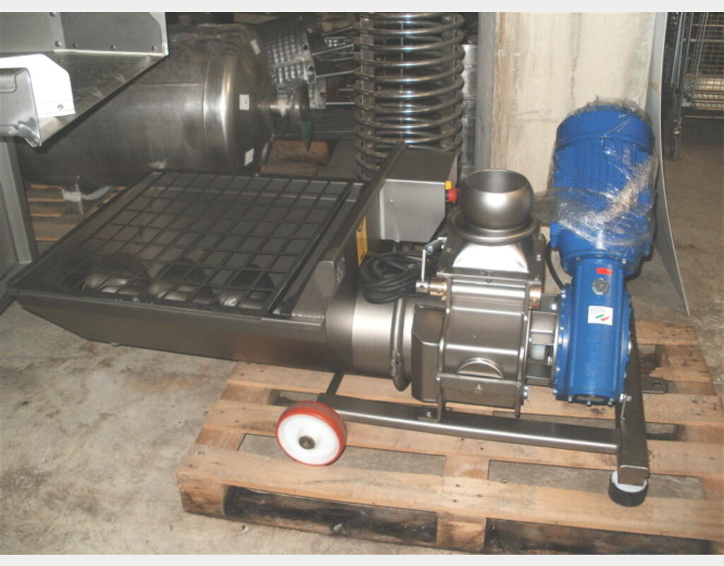 Pompe &agrave; vendange 7 &agrave; 18 tonnes/ heure MATERIEL NEUF Mod&egrave;le : V18 5.5