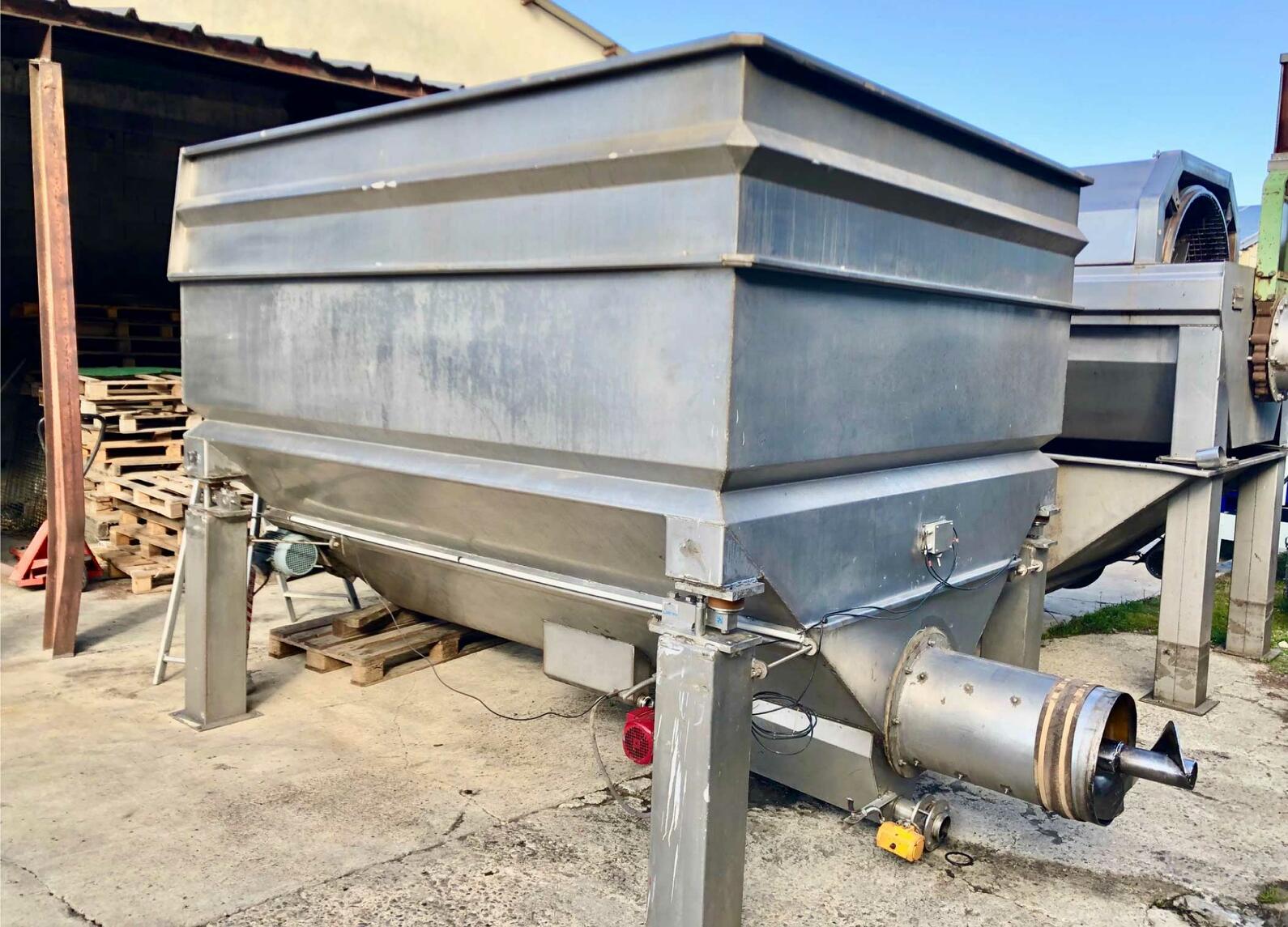 Stainless steel weighing bucket