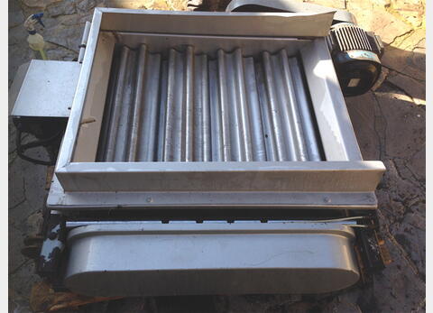 Fouloir 4 rouleaux Inox PERA